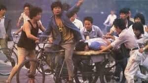 Samhon852's tweet photo. 1989 Beijing, China
2021 Mandalay, Myanmar

#WhatsHappeninglnMyanmar https://t.co/EWtmrYqJRw