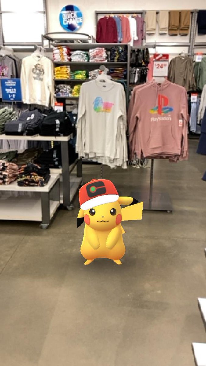 ConnorMiskiman's tweet photo. My pal Pikachu sure enjoys his shopping. 😉 #GoSnapshot #PokemonGOTour #PokemonGOTourContest #pokemongo #pokemon #oldnavy #gap #gapcanada #pikachu #PokemonGoTourKanto #Pokemon #GottaCatchEmAll #Pokemon25 #PokemonGo @PokemonGoApp @NianticLabs @OldNavyCA @OldNavy https://t.co/6O323QO2bt