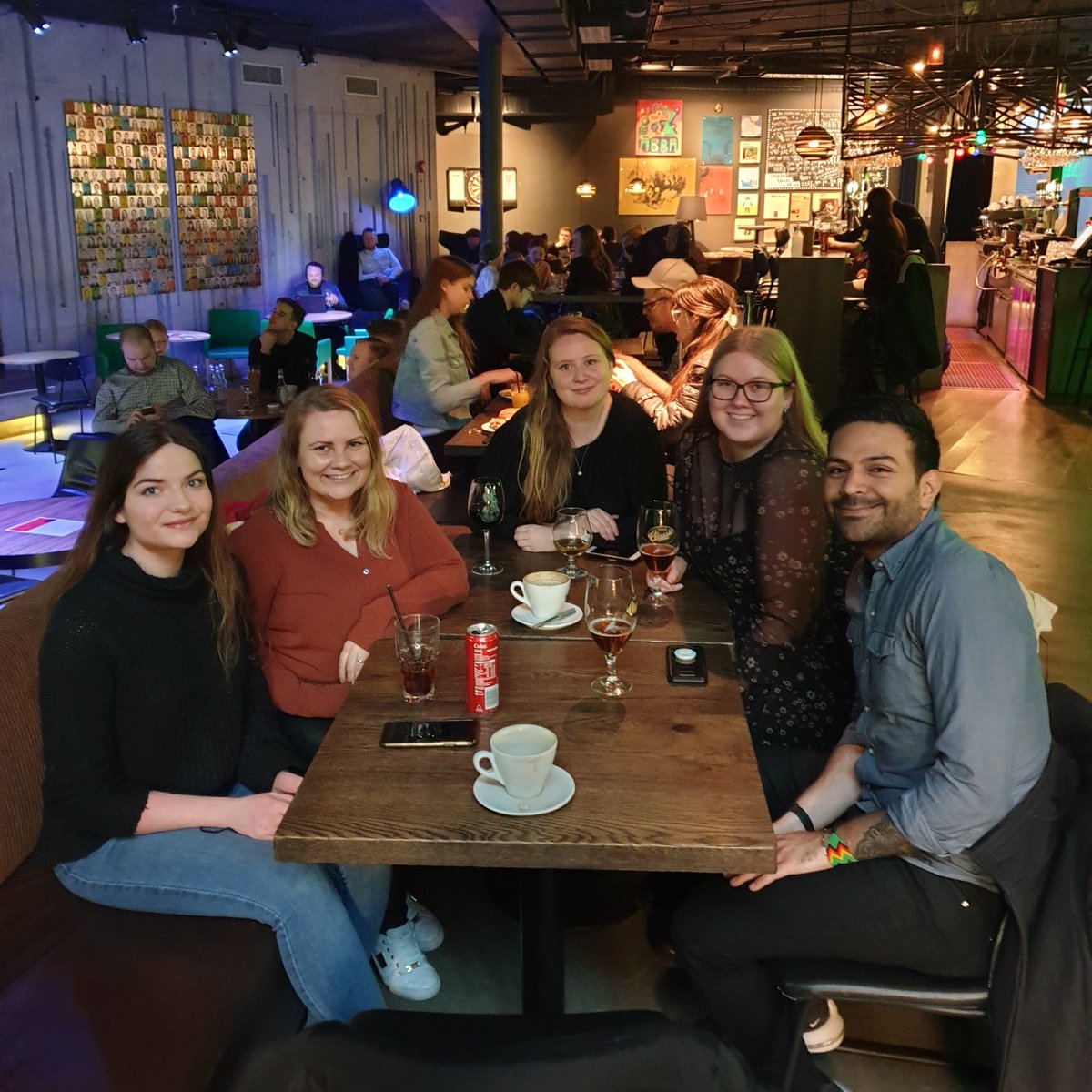 Celebrating a successful conference with the team behind the screens at #ifjp2021 <a href="/ifjpglobal/">International Feminist Journal of Politics</a> <a href="/asdisbjork/">Ásdís Björk</a> <a href="/DylanAnalytics/">Dylan Herrera 🇵🇸</a>