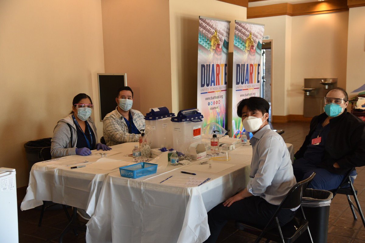 duarteusd's tweet photo. The @duarteusd drive-through #COVID19Vaccination Clinic is underway! Approximately 1,000 people age 65 and older &amp; healthcare workers will get their first dose Pfizer vaccine this weekend. TY to our @cityofhope @CityofDuarte @lapublichealth partners. It’s been a smooth 🚗 ride! https://t.co/tgkHVCSyXt