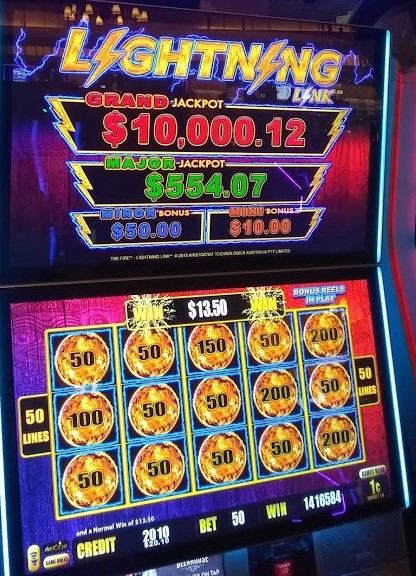 rivercitycasino's tweet photo. We will just leave this here. ๐
#lowbets #highhits #jackpot https://t.co/Az6djzoKV3