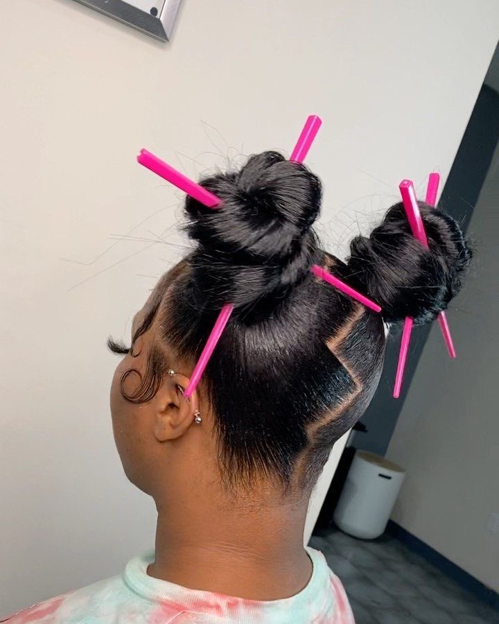China Doll Bangs w/ High Bun and Chopsticks! Natural Hair blown out and  brushed into a high ponytail (Edges c… | Natural hair styles, Bun hairstyles,  Chopstick hair