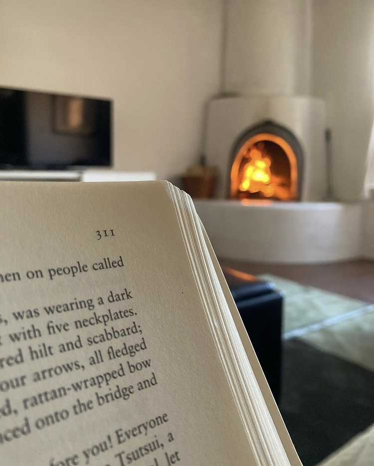 WatzekLibrary's tweet photo. #WatzekLibrary's new student photography exhibition, Alone Together, is now also available digitally! https://t.co/eBaLTe263O We're celebrating with a new photo a day through next week. Today's featured photo: "Bibliosmia," by Roan Mulholland '24. https://t.co/s6Zo5IJ56d