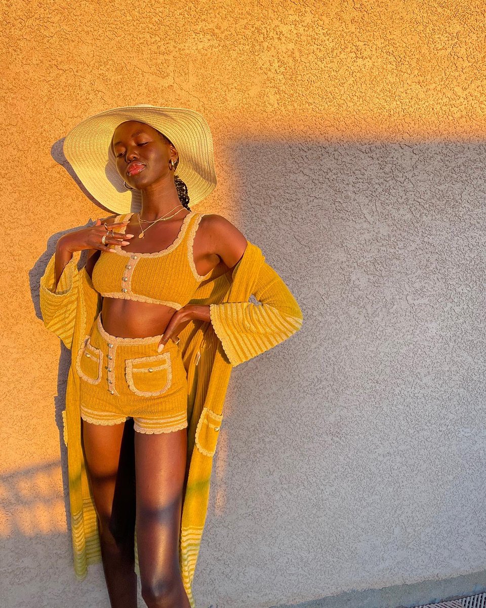 Brighten up your day 🌼🌞✨