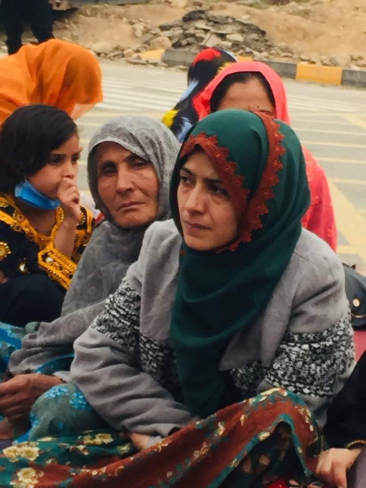 Muhamma21763177's tweet photo. I belong to a generation which has witnessed not but atrocities but also troubled times. You must have heard about #Bosnia and #Palestine but I have seen #Balochistan. 

@balochhaseeba https://t.co/tv95xx3gcz