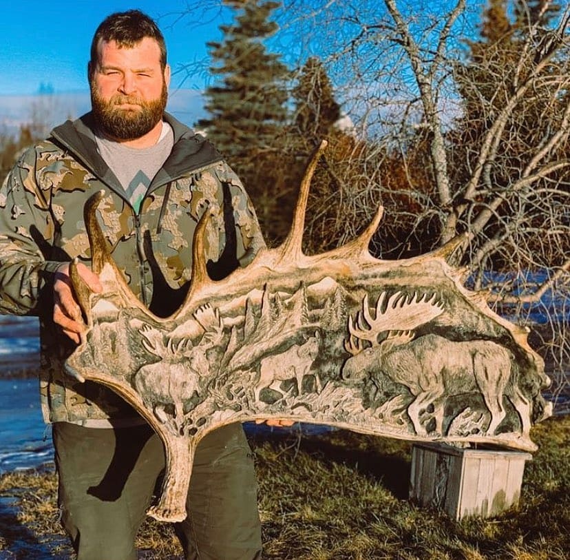 Sara Hunting Lover tweet media