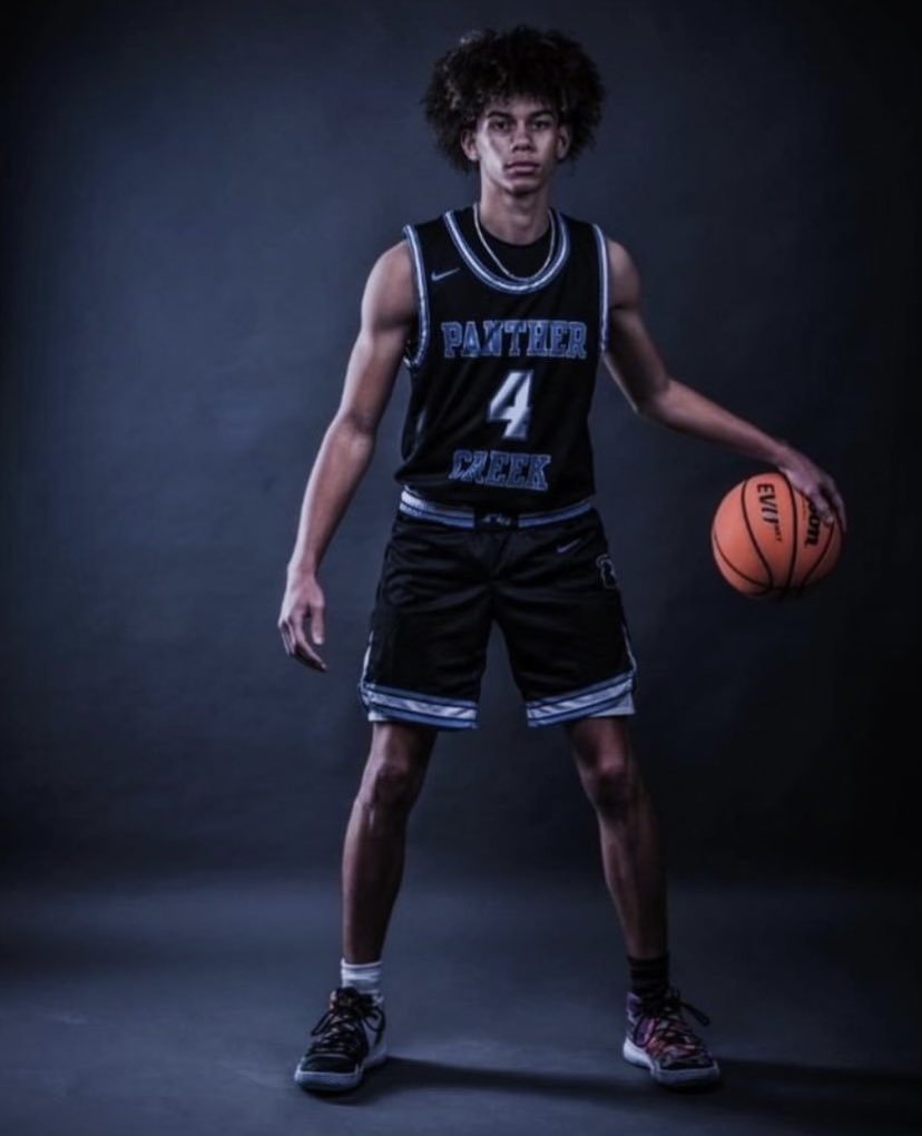 Dylan Drinkwater
-all time winningest percentage (.802)
-2 time conference tourney champ
-1 time conference reg season champ
-13.5 ppg 5th in conference 
-50% fg 
-4.5 apg 1st in conference (2nd year in a row)
-2.4 steals 4th in conference