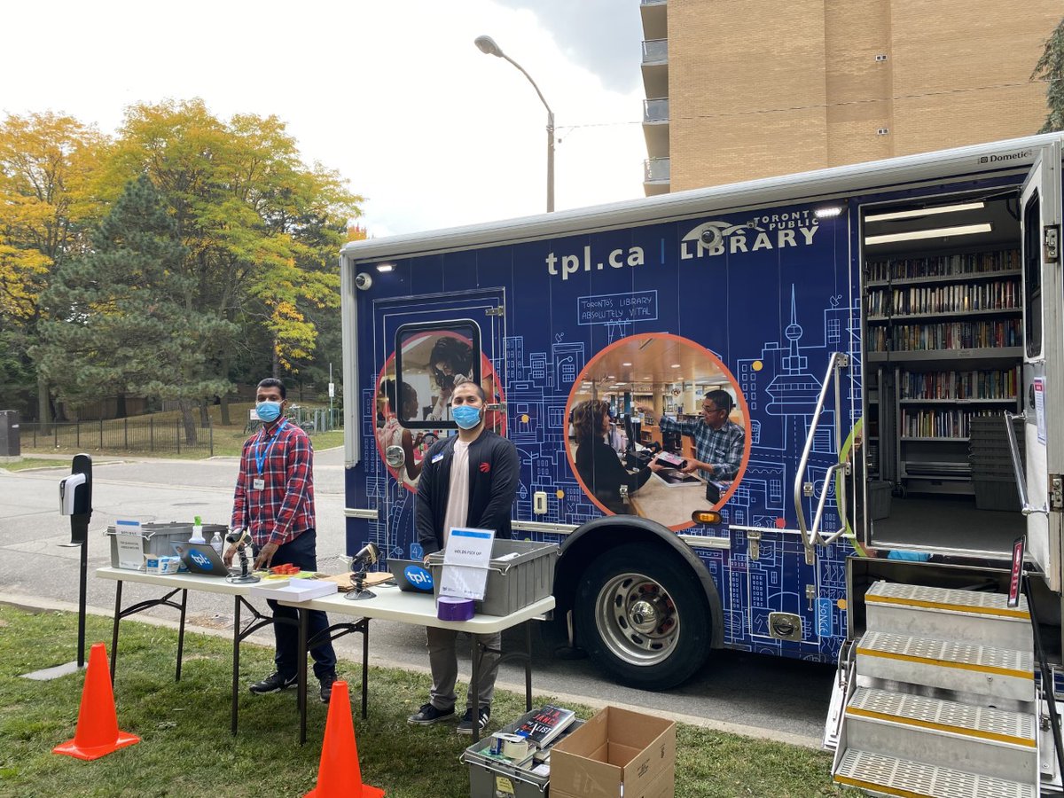 ABOS_Outreach's tweet photo. Welcome to the Toronto (Canada) Public Library's bookmobile! https://t.co/u3MSGlqhpb