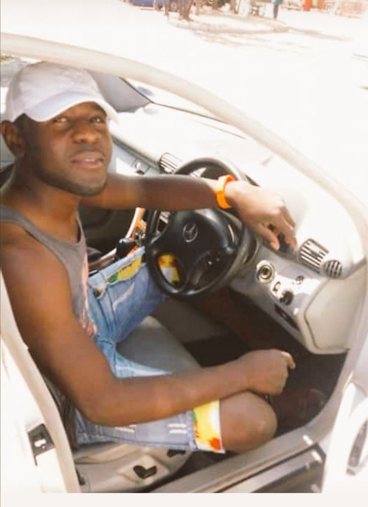 wolf of the Jungle 🇿🇼🇿🇦 tweet media