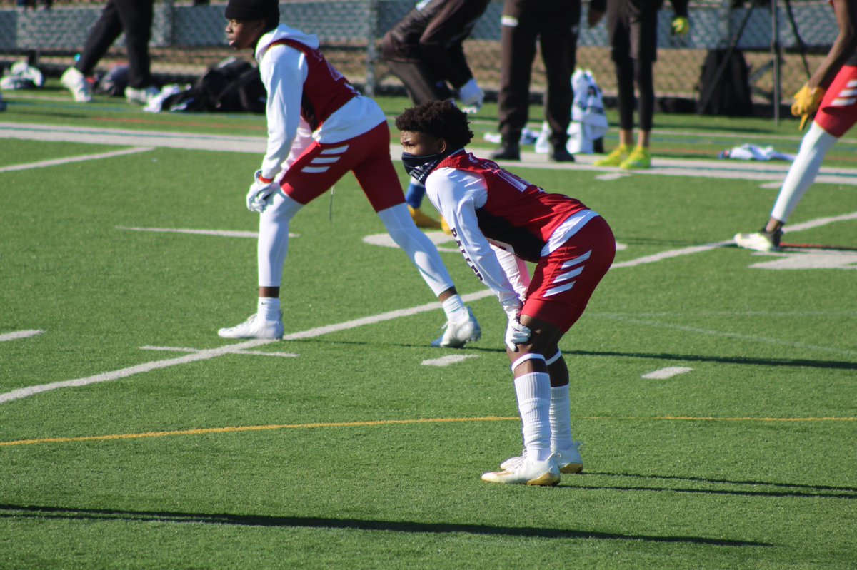 JordanAllen_12's tweet photo. Couple of pics from day 1💯! Finished 2-1... got in the end zone once for a touchdown and 2 times for conversions,, along with a couple more receptions! BUT the job is far from finished!! #INCWAY❗️ @tballardqbcoach @HustleInc7v7 @JakeThompson706 @CoachKent41 @jtbronco88 @nmj_10 https://t.co/VtVDAM6wqE