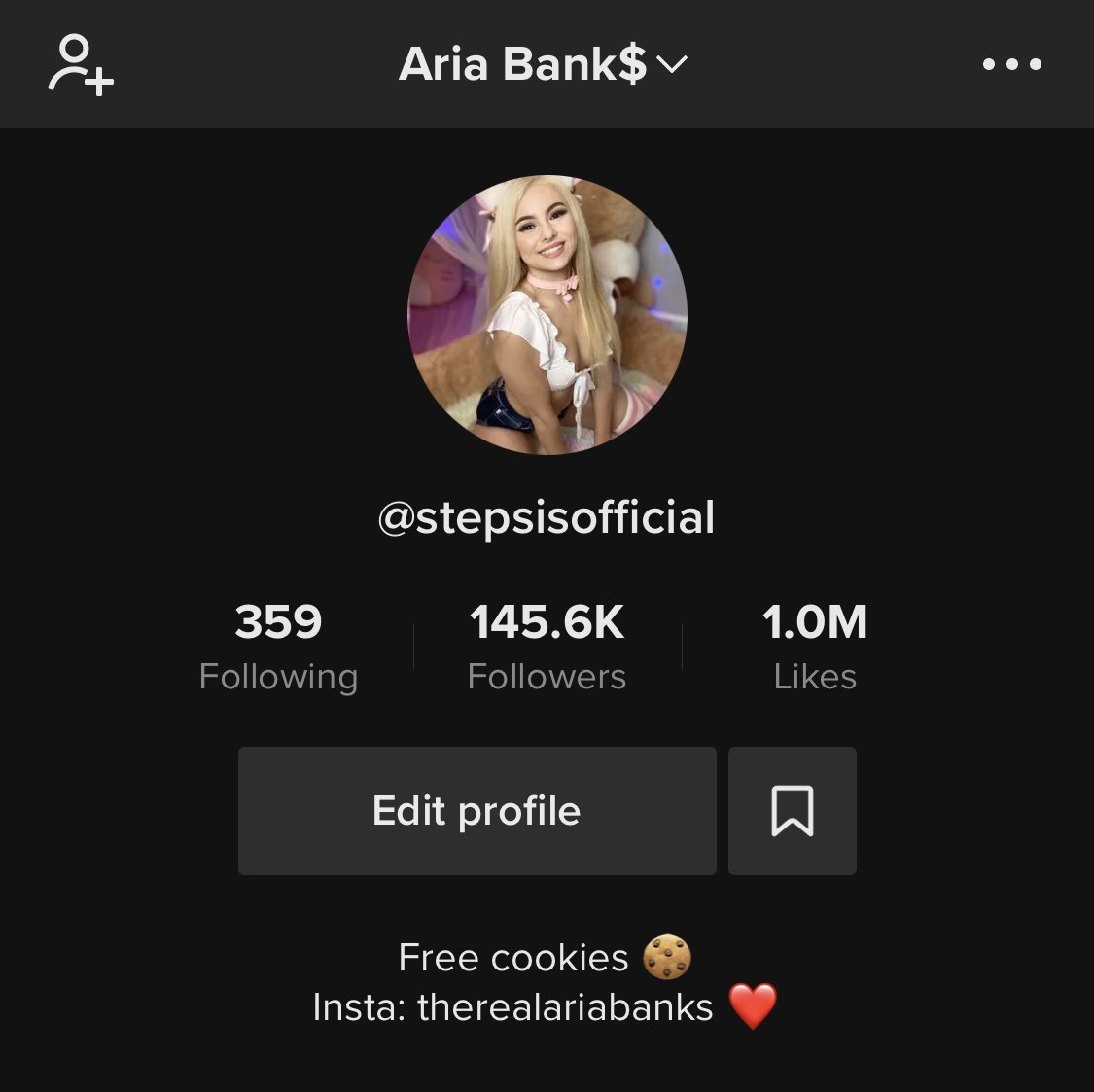 TW Pornstars - Aria Bank$. Twitter. 1 million likes in less than a month on my new account this
