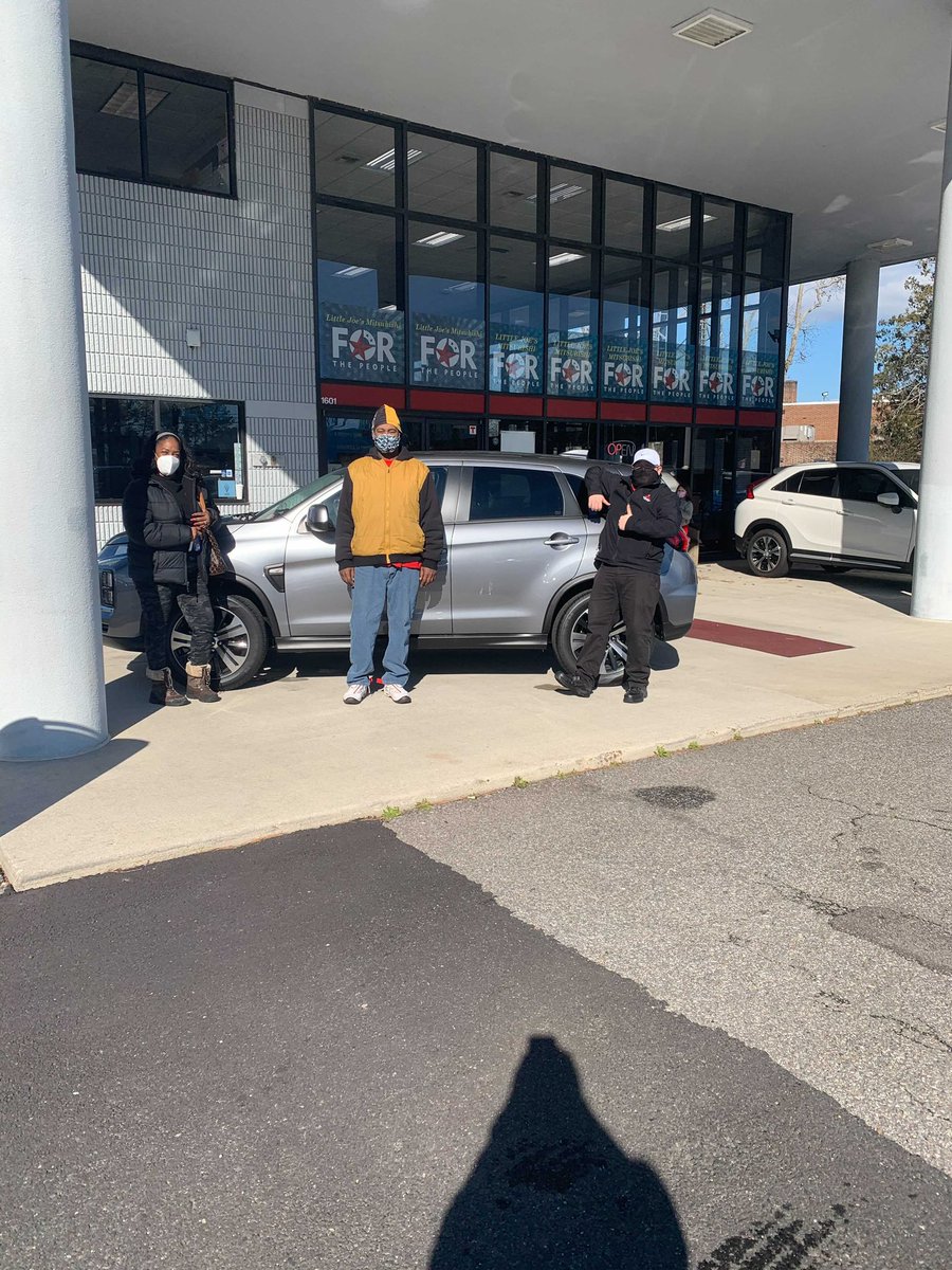 LITTLEJOESAUTO's tweet photo. Congratulations to Miss Banks on the purchase of her Nicer, Newer 2021 Mitsubishi Outlander Sport! Welcome to the LJA family! Her car buying coach is Jon! #nicernewercar #dealerforthepeople #onceuponadime #littlejoesautos #mitsubishi #idgivethemawaybutmywifewontletme https://t.co/iVa9lxRo7W