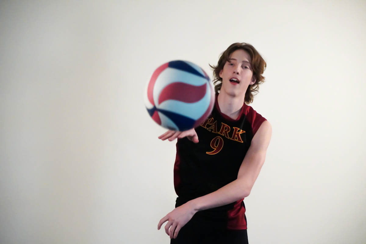ParkBuccaneers's tweet photo. Georgia juggling was our favorite part of @park_vb's media day 📸 https://t.co/cY1VbCmc1P