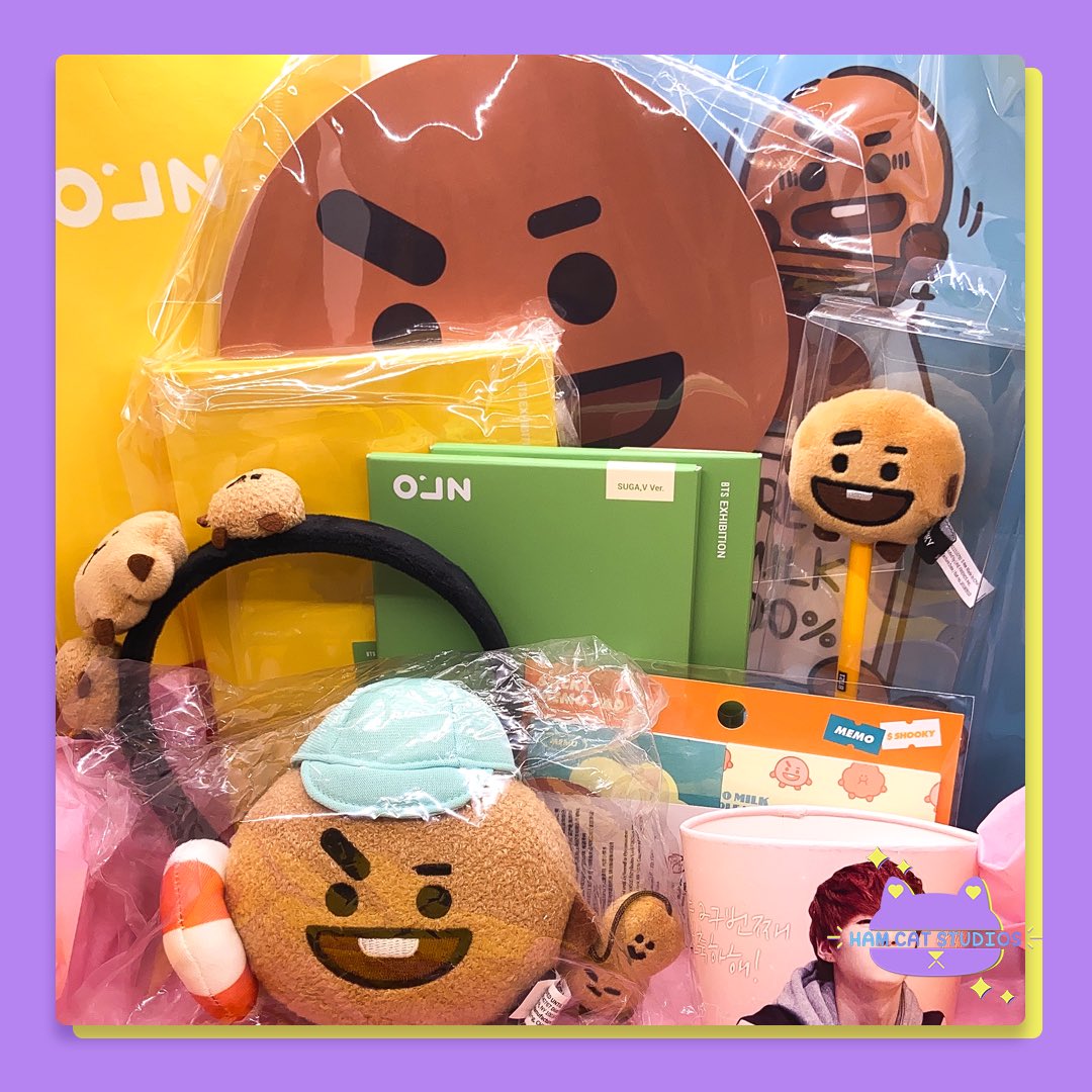 hamcatstudios's tweet photo. ♡︎ #YOONGI Birthday Giveaway ♡︎
USA ONLY
✨How to enter: ✨
- Follow us @hamcatstudios 
- Like and Retweet
- reply with something you love about yoongi
- tag two (2) friends
- Additional entry: follow our shop on IG @/hamcat.studios

#BTS #BTSARMY #BT21 #Shooky #방탄소년단 https://t.co/5Ft47sRco1