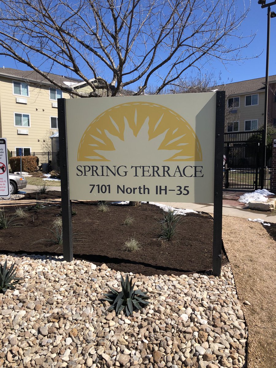 wmataGM's tweet photo. Delivering @austintexasgov 💧 to our friends @foundcom Spring Terrace, Garden Terrace &amp; Doug’s House. Also starting direct deliveries to senior/disabled Access clients. Told we are taking 100 requests per/hr &amp; have ~1300 deliveries scheduled over the next few days. #atxtogether https://t.co/Nf8Oy2Hkwd