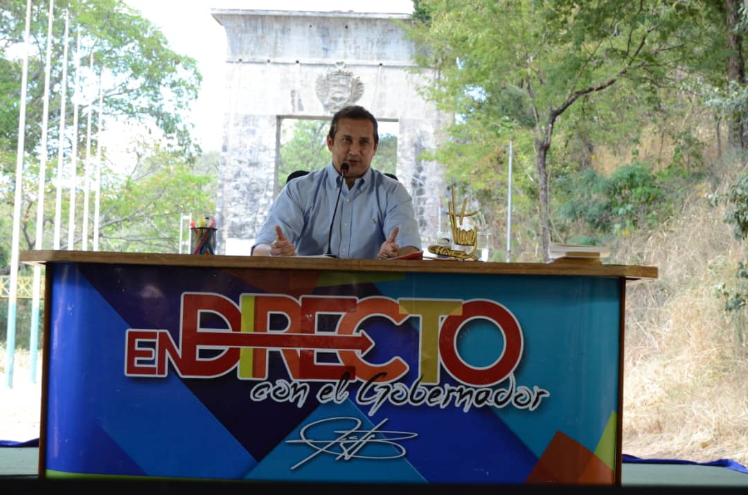 Finaliza la emisión 120 del Programa en Directo con el Gobernador, conducido por el líder regional <a href="/josemvasquez/">José Vásquez</a>  Vásquez para llevar al pueblo las buenas nuevas del estado 🎙

📻Sintoniza todos los sábados a las 12 del mediodía 

#UniónBolivariana
#GuáricoHistórico