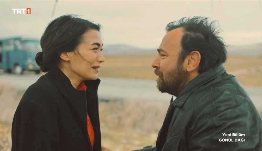 gassalhane's tweet photo. "Kanatları varmış kalbin, sevince uçar sevilmeyince göçermiş."🍁
#Gönüldağı https://t.co/ezGHCLpXdK
