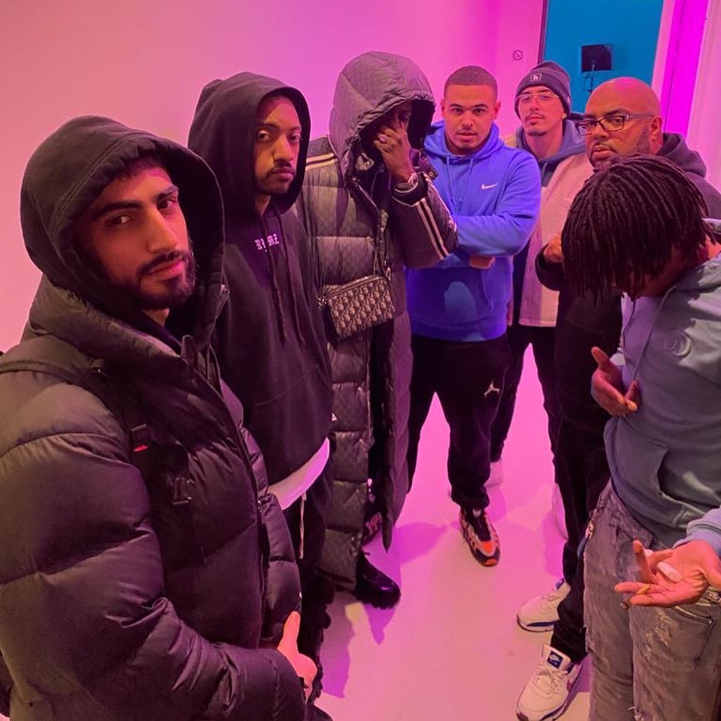 EnzooTGOD's tweet photo. Saaal https://t.co/AKP5xdg4cw