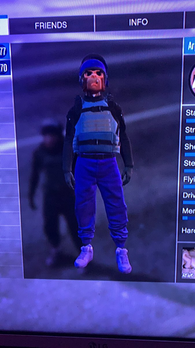 HoggyJj's tweet photo. @Boca_Bhoy bulletproof helmets are patched but this is my purple outfit I made myself https://t.co/UIXElFUGKg