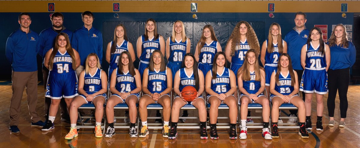 Sectional Champions!
Congratulations to East Canton on winning the Division IV sectional title with a 47-42 decision over Leetonia. The Wizards will host Jackson-Milton on Feb. 24, 7 p.m. in a district semifinal contest.