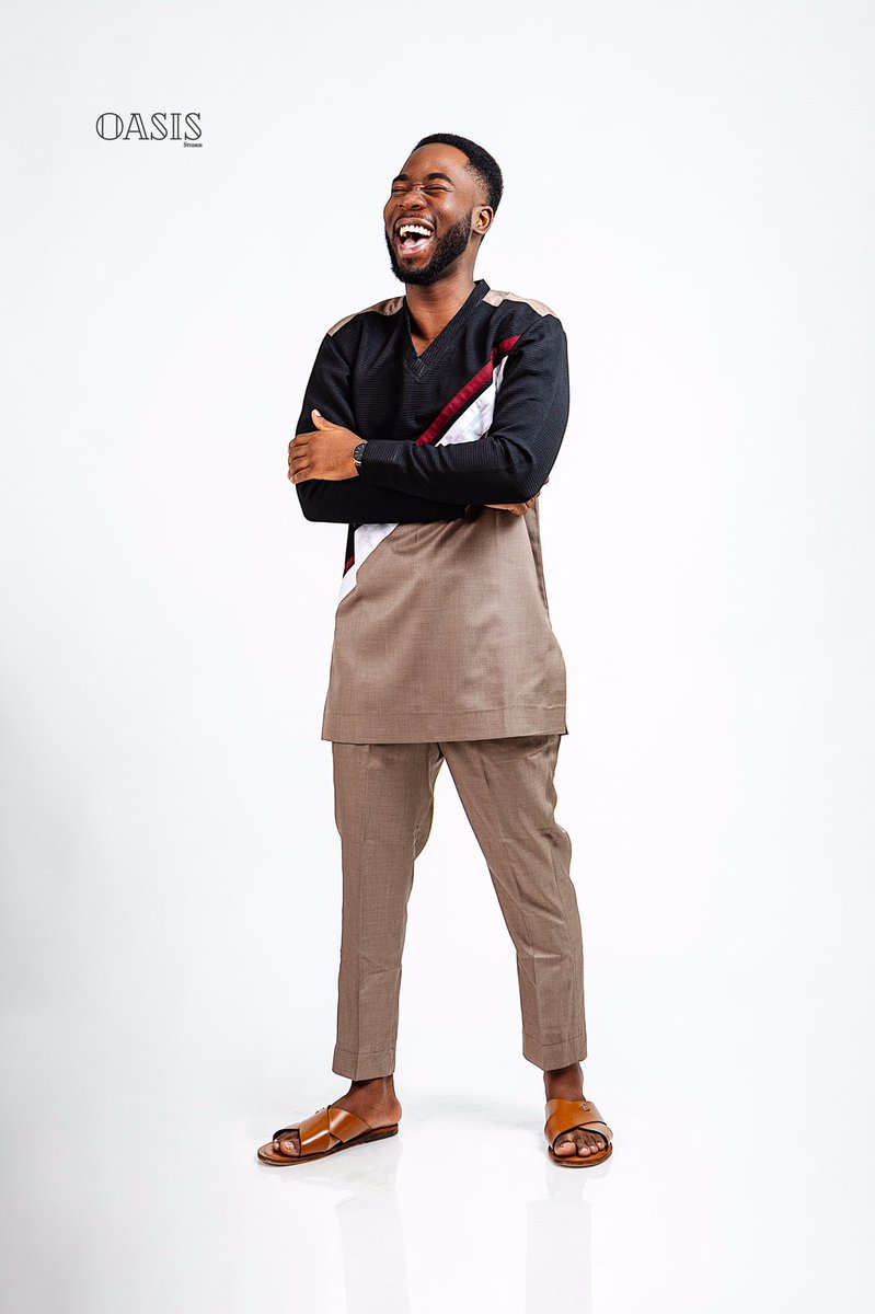 The Tailored Hands Weekend Look

Get yours today!
#mensfashion #menswear