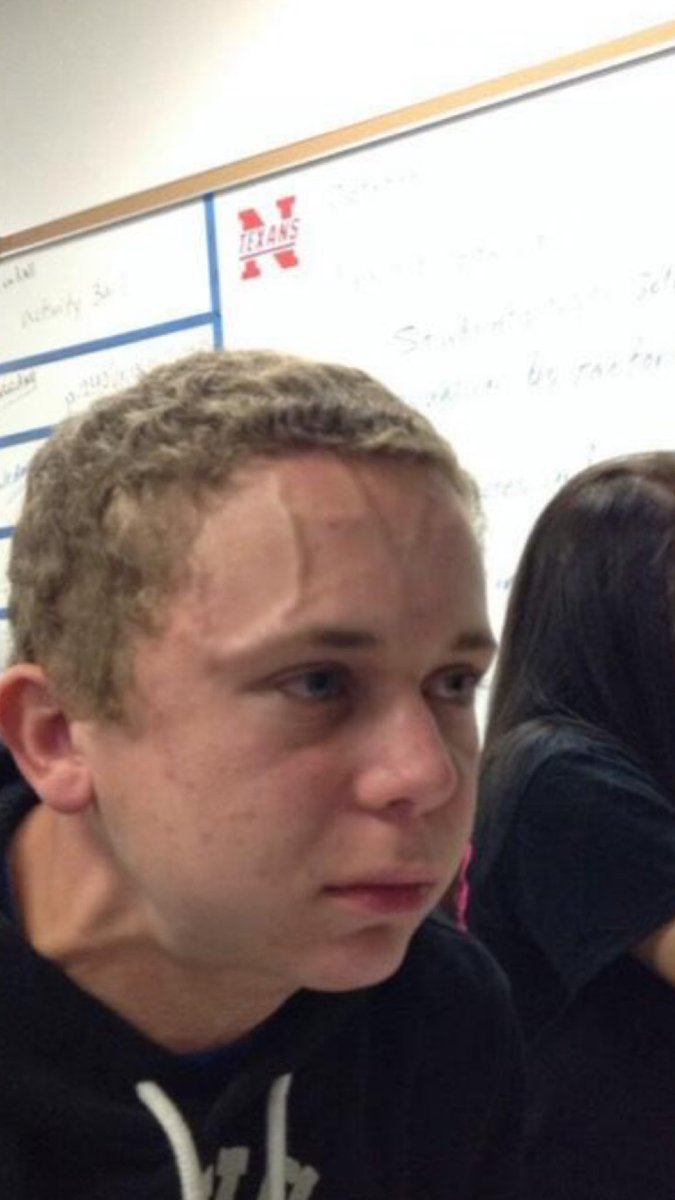 Leonmemes2's tweet photo. Yo aguantando mis ganas de ir a Asturias https://t.co/GAbqq0Z2hD