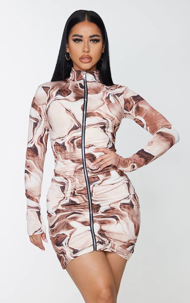 Celeb Style tweet media