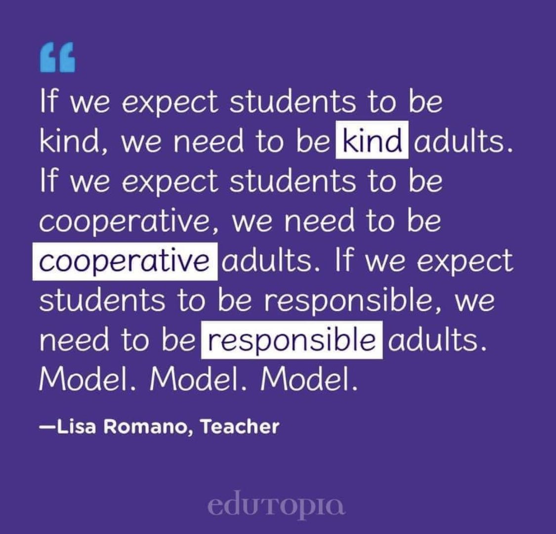 DirectorStudentServ tweet media