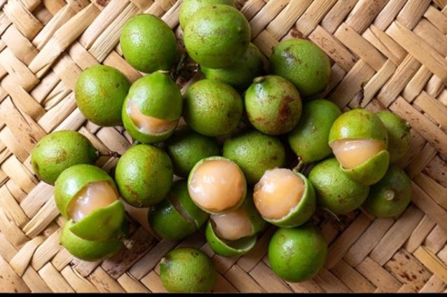 dyaanara_'s tweet image. *¿Soy la única q es fanática a esto?*