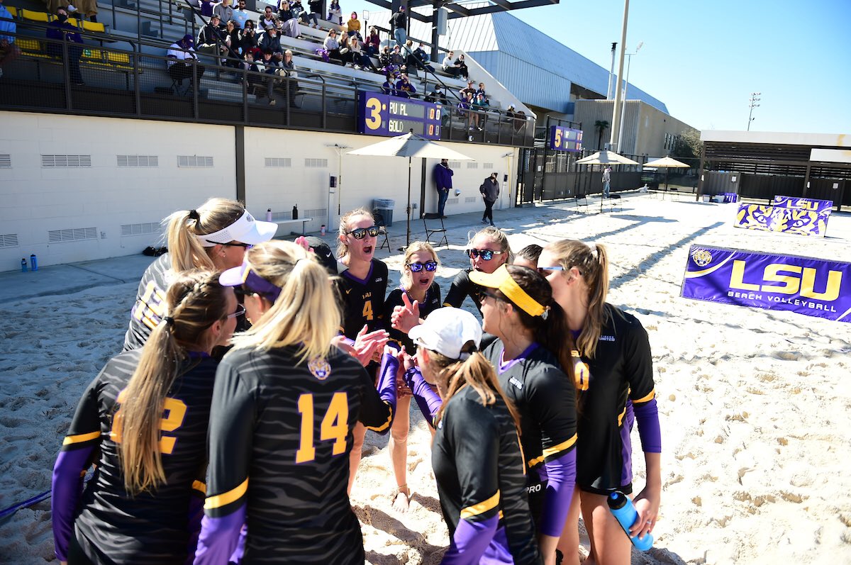 LSUBeachVB's tweet photo. Purple takes the scrimmage, 14-10! https://t.co/aoGje8mW2Y