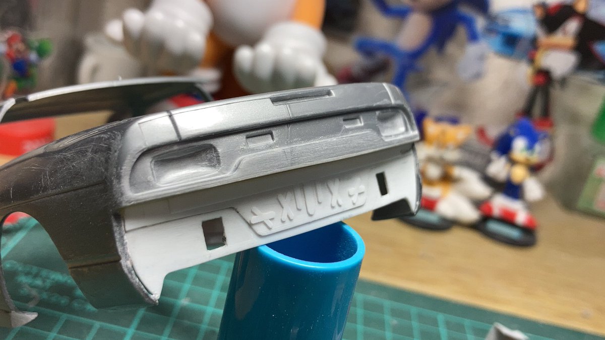 kota_S13_'s tweet photo. シルエイティバンパーレス出来ました〜
バッシュバー付けてもバンパーは取り付け可能にしました
あとは細部も修正してリア周りは完成 https://t.co/LwN3BWQVcy