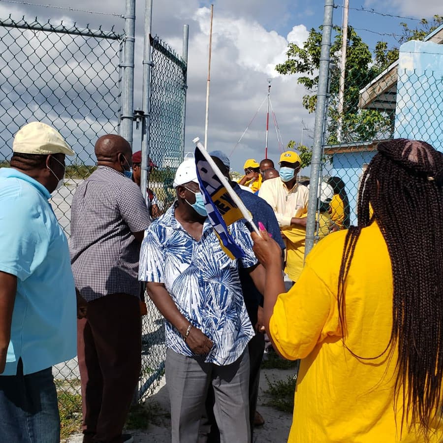 BP BREAKING Opposition Leader Philip Brave Davis arrives to a powerful hero homecoming welcome in Inagua....