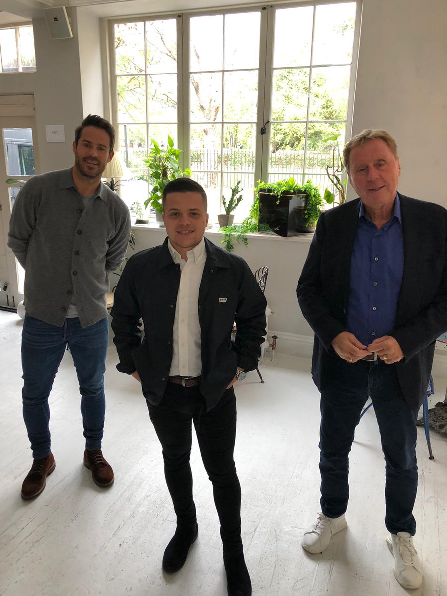 Thomaspurcell03's tweet photo. Had a great time on @itvtakeaway with @Redknapp &amp; Jamie. Thanks @antanddec you guys crack me up😂 I hope everyone enjoyed tonight’s show! #SaturdayNightTakeaway #GetoutOfmeEar ✌🏼 https://t.co/ESAEQ1IK2S