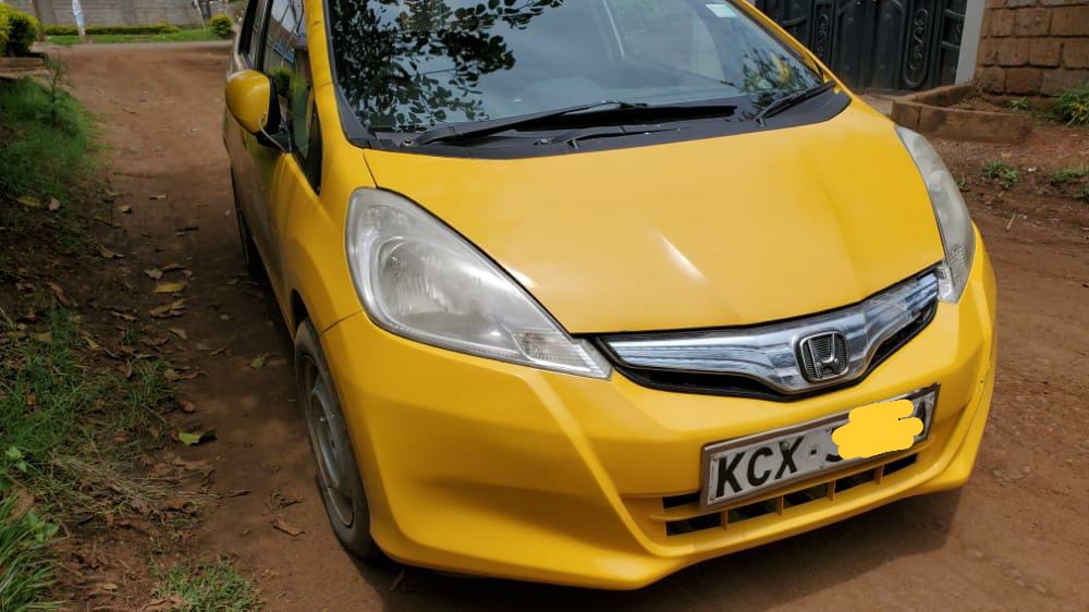 mugodo_malon's tweet photo. Don't pass without liking my hustle

Honda fit hybrid kcx
Yom 2012
1300cc
Original Paint
Lady owned
Super clean
570k 
Call 0721613915
#sonko #Babuowino #Elsa #DpRuto #Uhuru #kisumu #Statehouse #MudavadiWinsMtKenya
#Akothee #BBIHalfTimeScores #sundayvibes #SundayMorning #akothee https://t.co/WVf81JEjH2
