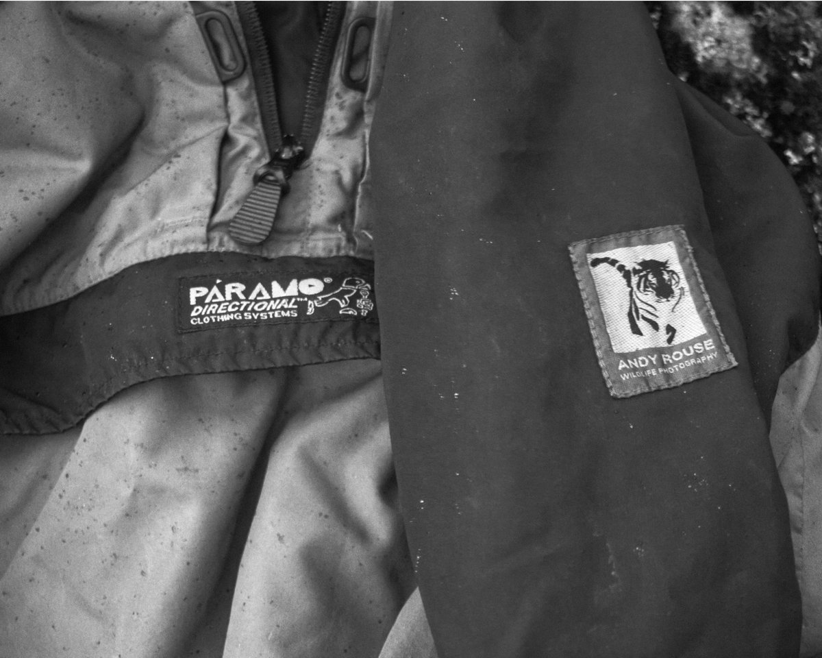 Slight damp afternoon shooting pictures for my next gear review, this time it's my Andy Rouse edition <a href="/ParamoClothing/">Páramo Clothing</a>  Aspira smock. #ParamoPeople