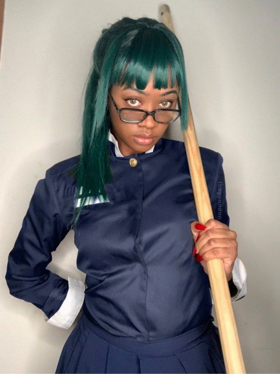 theyonndon's tweet photo. MAKI SUPREMACY 👓✨
#JujutsuKaisen #28DaysofBlackCosplay https://t.co/9xwDR5QsGJ