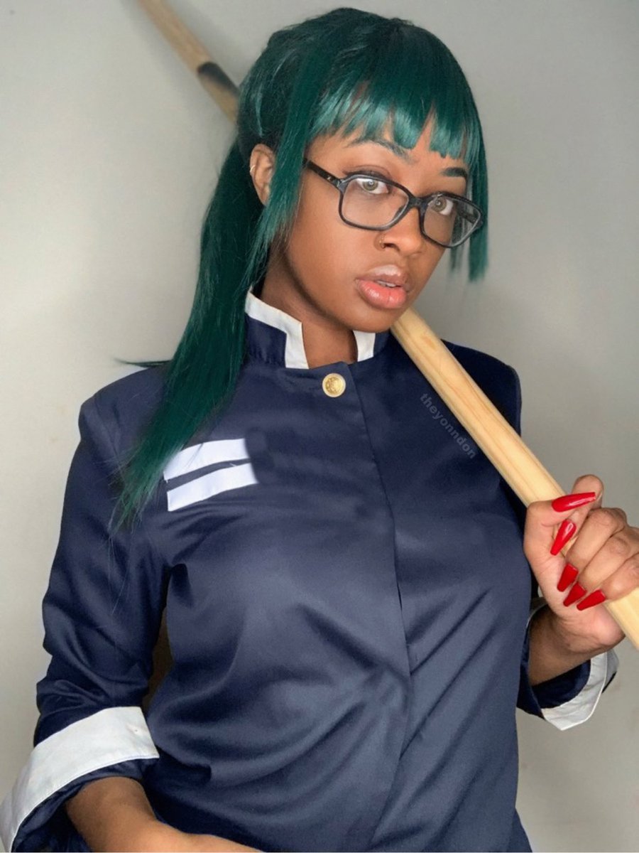 theyonndon's tweet photo. MAKI SUPREMACY 👓✨
#JujutsuKaisen #28DaysofBlackCosplay https://t.co/9xwDR5QsGJ
