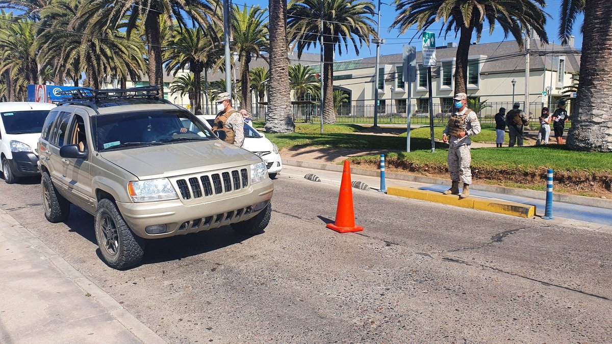 Continúan  los controles en distintos accesos y rutas de cercanas al borde costero de #LaSerena y #Coquimbo con el fin de evitar la propagación del Covid-19. Recuerda respetar las medidas de la Fase 2 🚨 #RespetaLaCuarentena  #CuidémonosEntreTodos