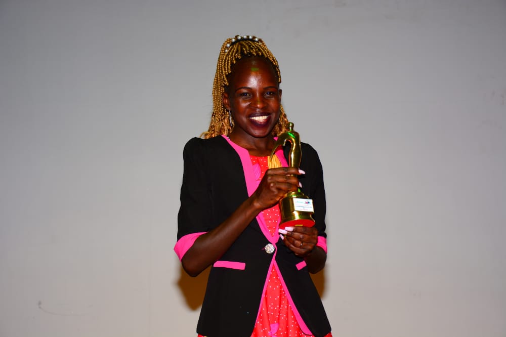 gil_kiprotich's tweet photo. Congratulations @PeresJepchirch3 for winning the 2020 @AwardsSoya Outstanding sportswoman of the Year Award
#SOYA2020 https://t.co/AivaYcLe4C