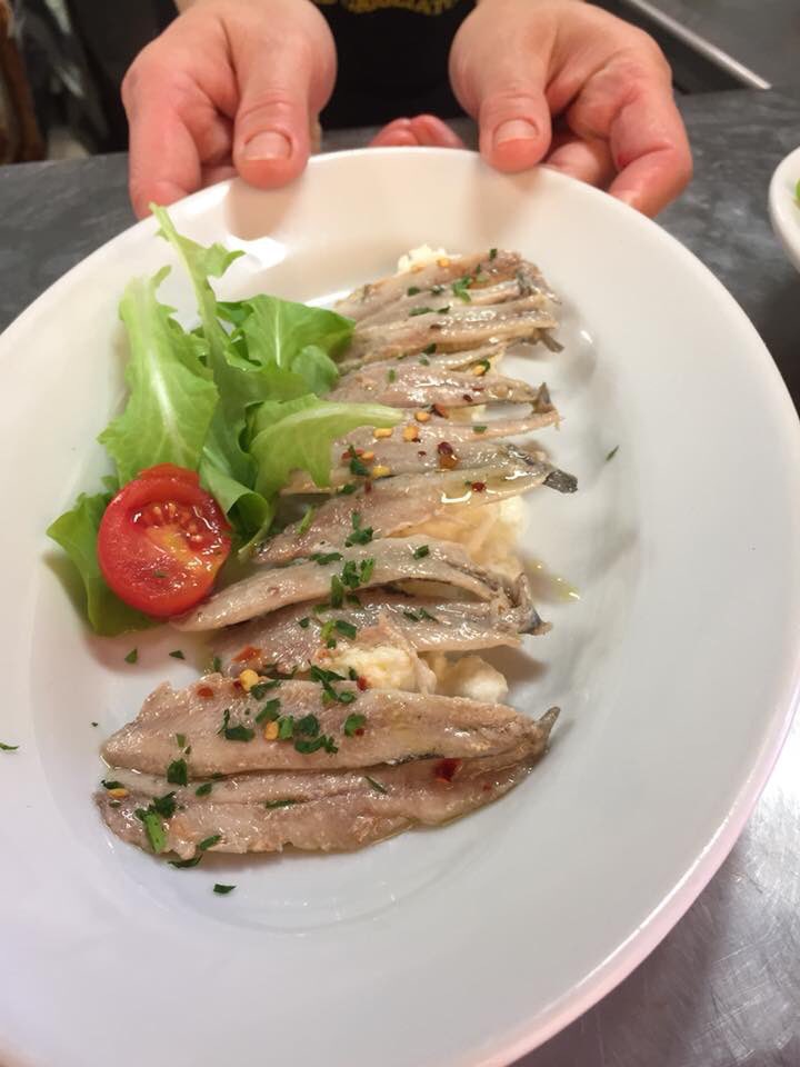 Mediterraneaa's tweet photo. #pranzoalmare semplice e solare #seafood #riapertura #capocotta #mediterranea #solocosebuone https://t.co/m3KAAB0ZwT
