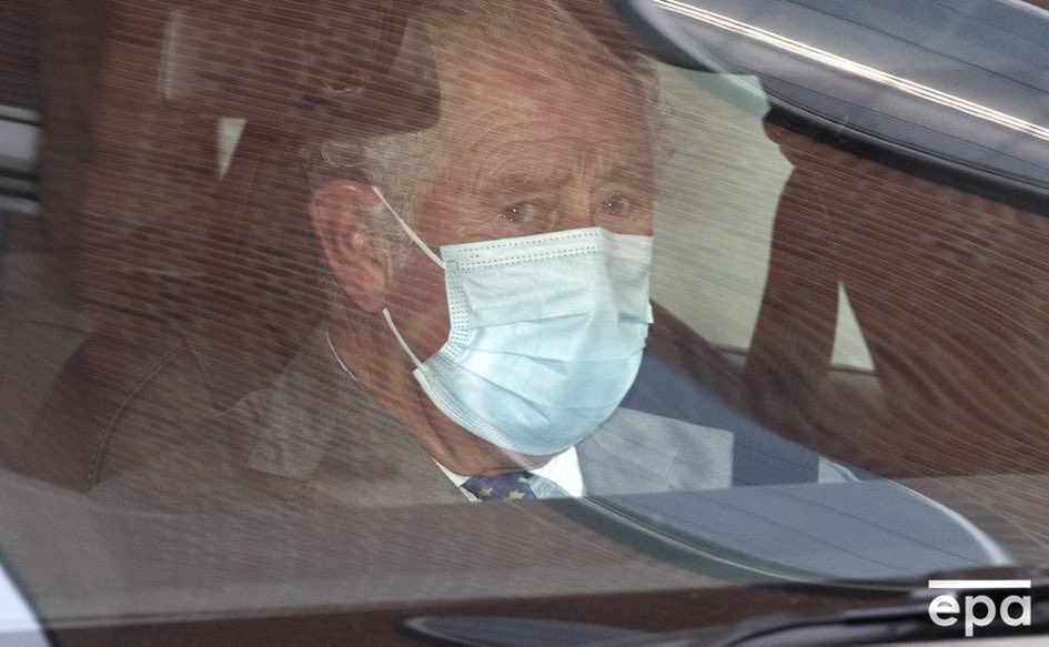 piersmorgan's tweet image. 😢What an incredibly sad picture. A tearful son after seeing his seriously ill 99yr-old father in hospital. If your first instinct is to spew abuse or rage about Prince Charles visiting Prince Philip today, shut the f*ck up.