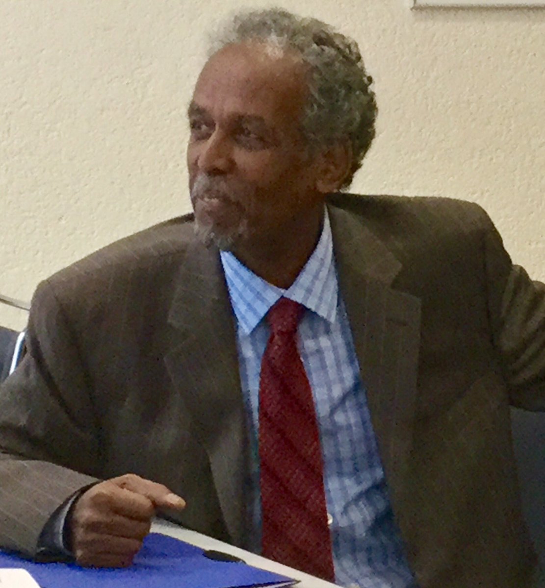 AlmazZerai's tweet image. Dear friend, I am still shocked, you left too early💔💔💔
You are a symbol of a tireless resistance who stood up to a tyrant, at the same time a symbol of a national tragedy, because you had no chance to see your family for over two decades. Painful!
(1/4)