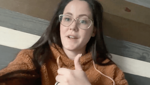 Jenelle Evans: MTV Is Trying to Ruin My Life! I Deserve to Be a Star! - https://t.co/4I2Kd903JP https://t.co/3NG2znlgOl