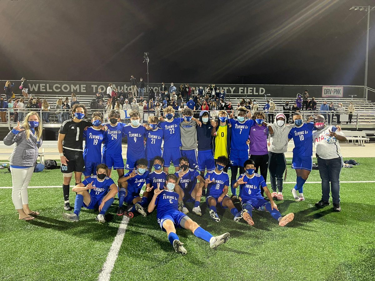 FlyingLsAthlete's tweet image. A thrilling 2-1 victory of St. Thomas Aquinas propels the Flying Ls Boys Soccer Team into the Regional Finals (Elite 8 of States). A great win and terrific accomplishment by our team &amp;amp; Coach.
Next up is an away trip down to Doral for the Regional Final.
2.23.21 at 7pm
Let's Go Ls