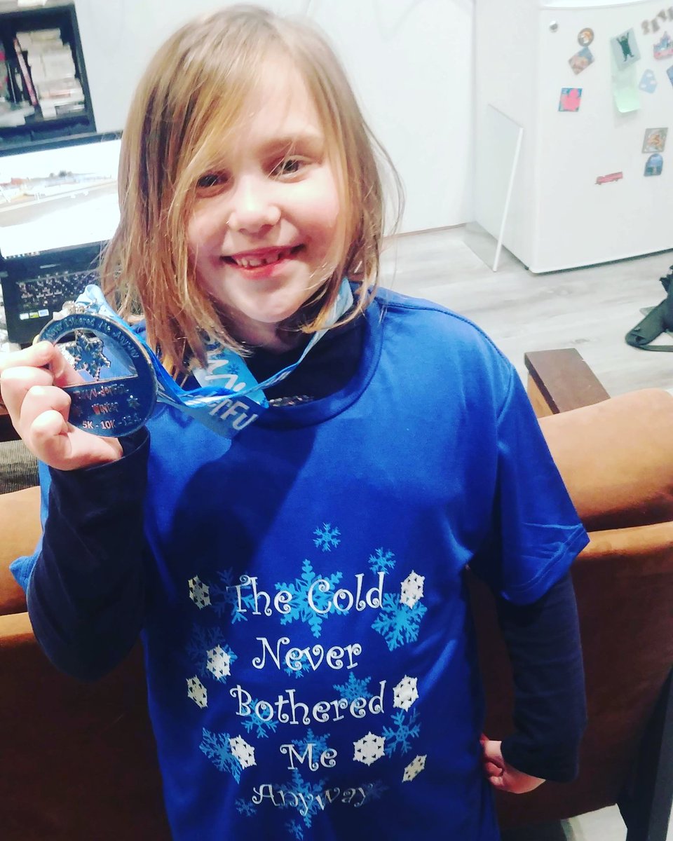 MedalChasers's tweet photo. This cutie is embracing winter and completed her "Runderful Winter" one mile walk! Way to go Josephine! π
πβ
https://t.co/KvLcOc07N5
#winter #onemilewalk #virtualrun https://t.co/48r5P7y6re