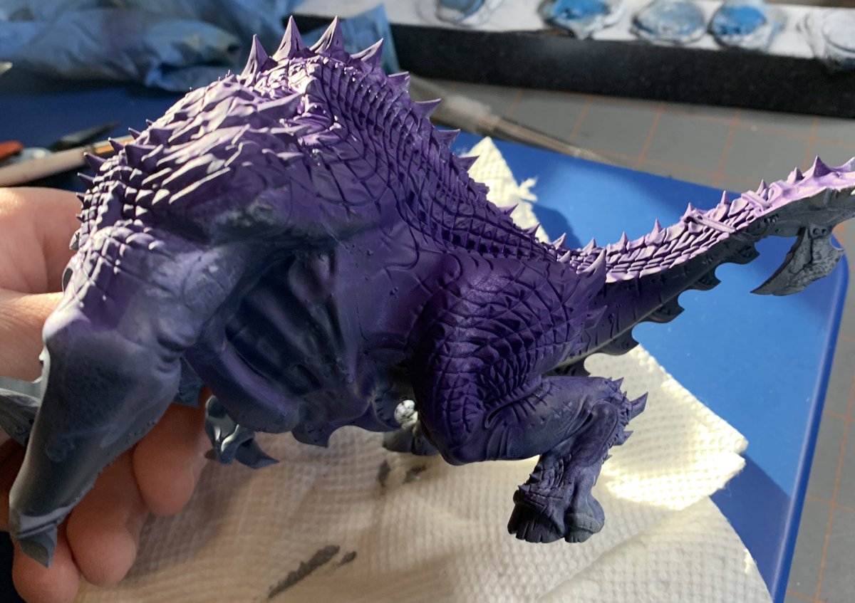 JoshBecka's tweet photo. #hobbystreak day 152
Getting some base coats down on my chonkie dragon. I am going for a storm dragon color scheme.
#warmongers #warhammer #ageogsigmar #orcproblems https://t.co/Ew1X6Hb8XM