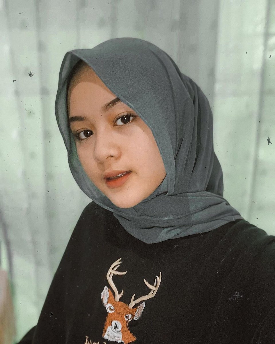 Mutia10637672's tweet photo. Open bo /vcs beb
https://t.co/mgCZHsImPY
Info RR Dm/Wa 
#vcstrusted #HijabNakal  #expokediri 
#openbokediri #angelkediri 
#bokingankediri #bokediri #bisyarkediri #includekediri 
#lendirkediri #bispakkediri 
#kimcilkediri #kediribirahi 
#tulungagung #availtulungagung #sangeberat https://t.co/HrylYtWGhv