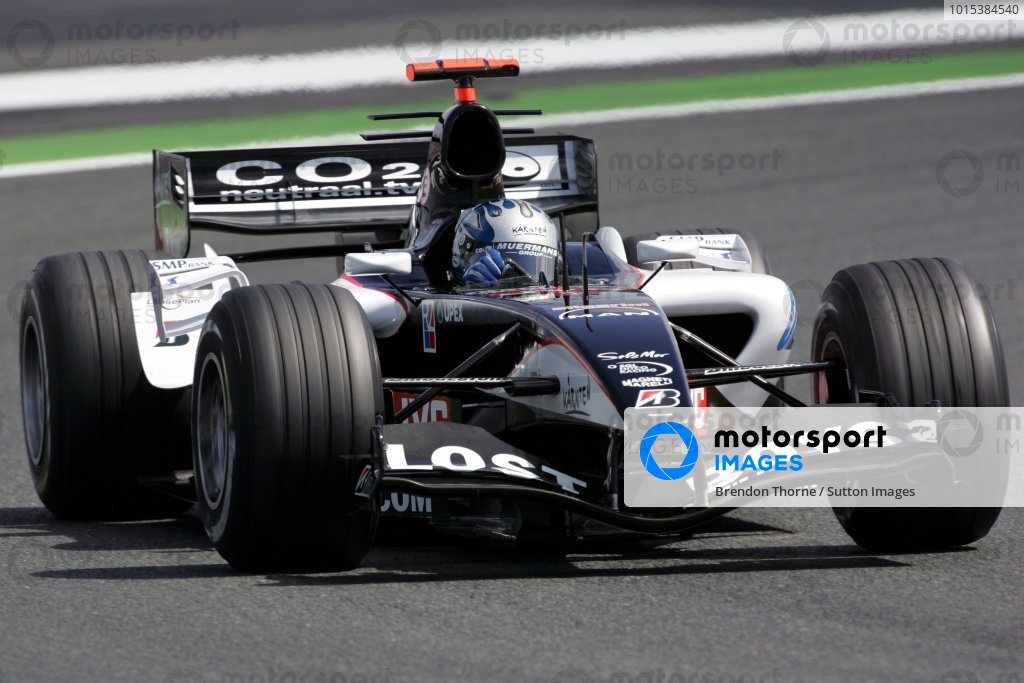 CrystalRacing's tweet photo. PATRICK FRIESACHER'S 2005 #F1 season π¦πΉ
-Spent 4 years in F3000, winning twice (finishing 5th in 2004)
-6 retirements in 11 races for Minardi
-Finished 6th and last at Indy
-Left the sport after Britain due to sponsorship issues
#TopFlops https://t.co/kscDYLRFED
