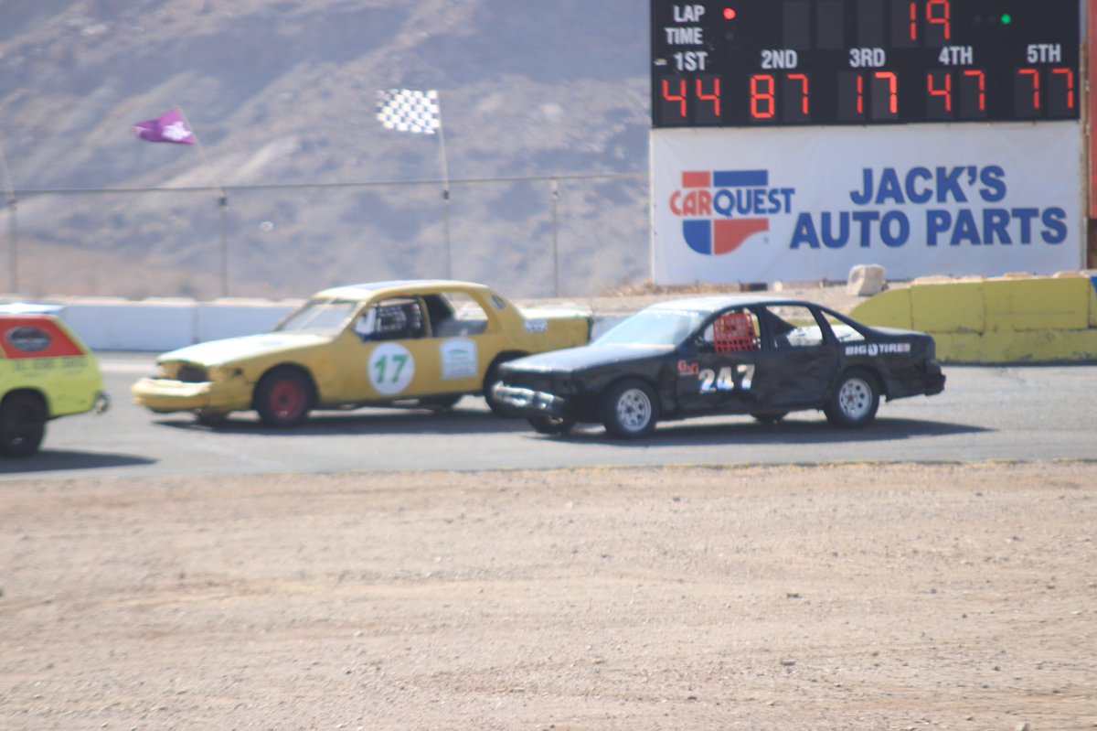 Great times <a href="/H95Speedway/">Havasu 95 Speedway</a> #YellowBanana