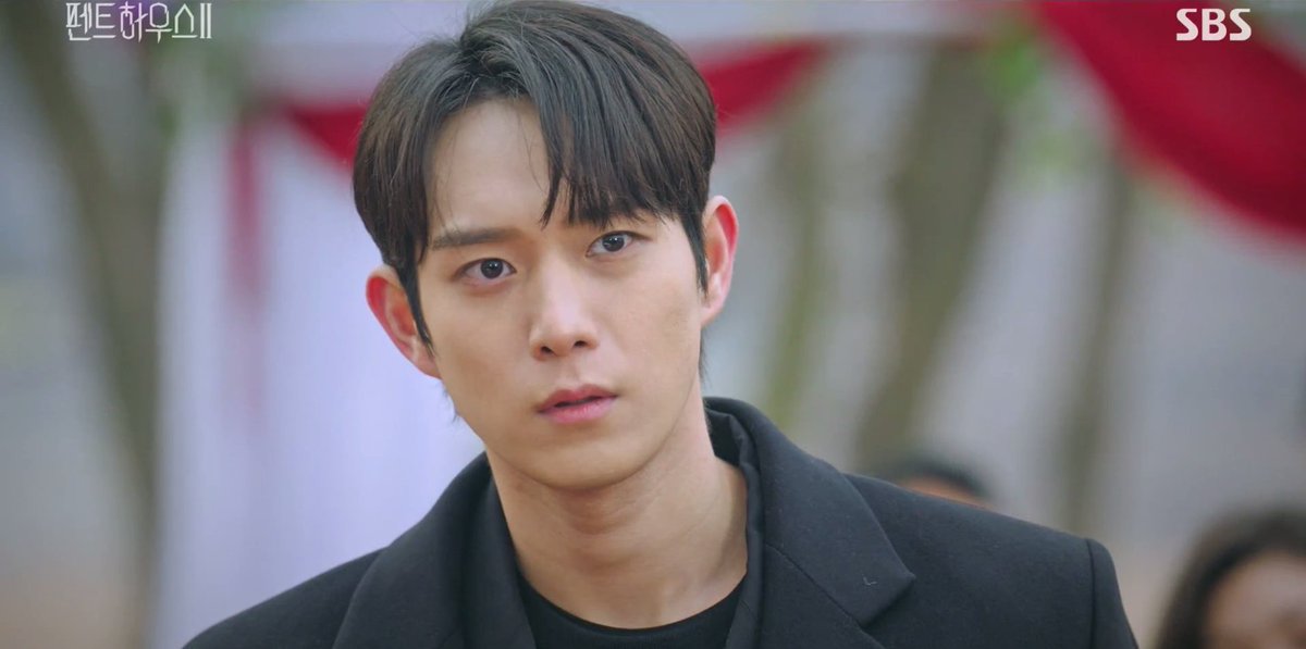 kdramamiss's tweet photo. seok hoon looking good while showing emotions with his expressive eyes #Penthouse2Ep2 https://t.co/VS0Detz3k3